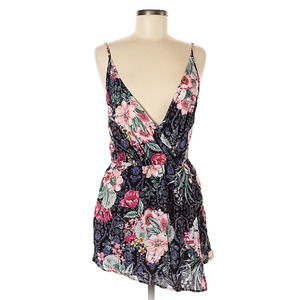 LF Three Days Floral Romper Size Medium